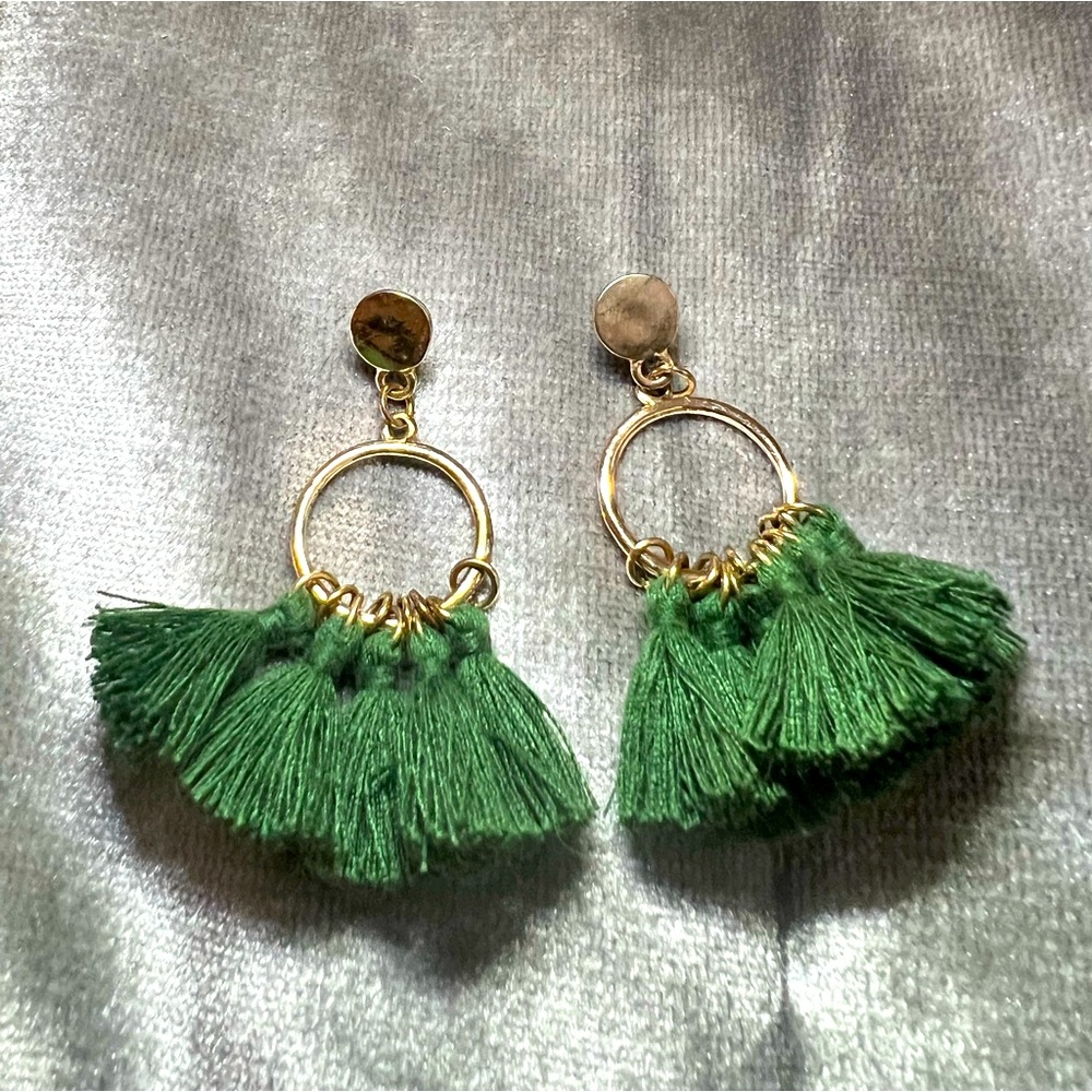 green earrings